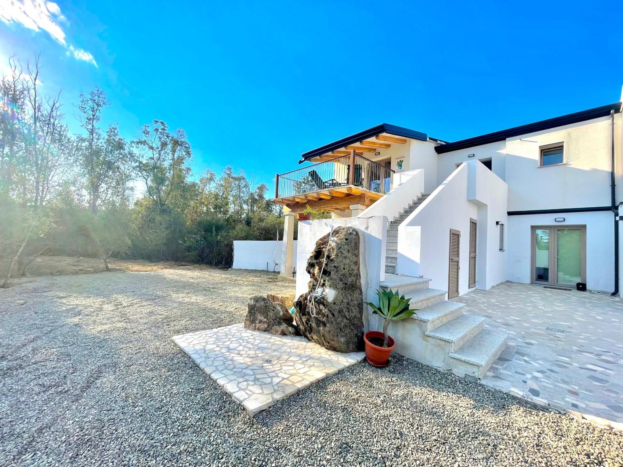 Le Corti Sarde Beach Apartments 바리사르도 외부 사진
